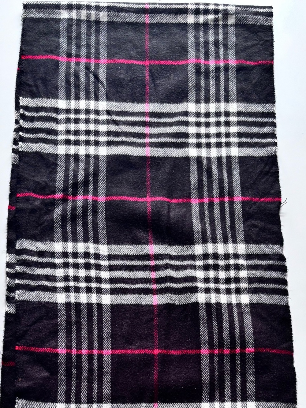SCARF - Picture 3 of 11